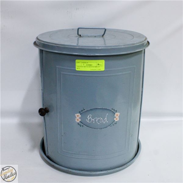 VINTAGE METAL ROUND BREAD BOX