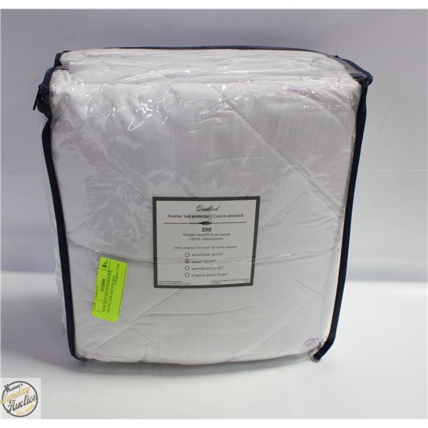 NEW QUILTED FEATHER BED PROTECTOR SIZE DOUBLE