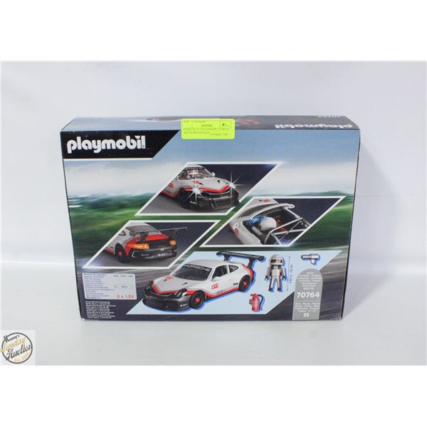 PORSCHE 911 PLAYMOBIL 35 PIECE SET IN BOX-ESTATE
