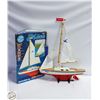 Image 1 : NEW MOVE SAILBOAT 15”