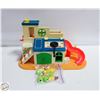 Image 1 : FISHER-PRICE SESAME STREET CLUBHOUSE