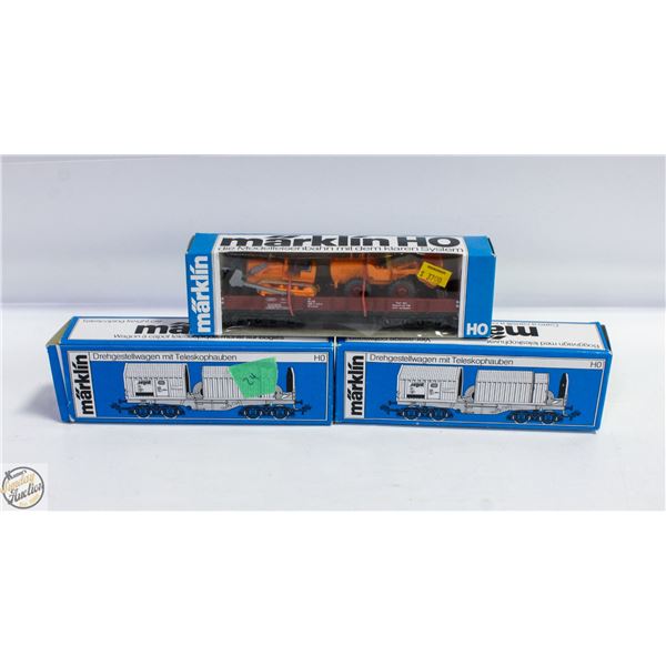 (24) MARKLIN HO TRAIN CARS LOT OF THREE