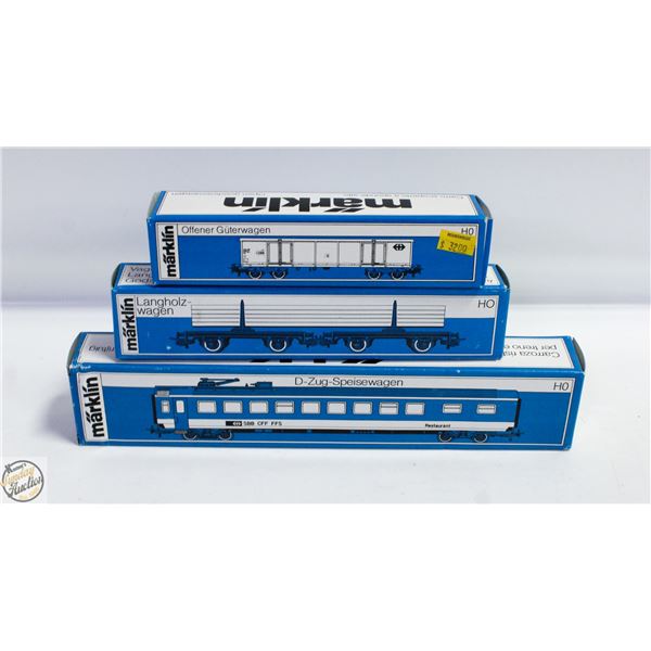 (22) MARKLIN HO TRAIN CARS LOT OF THREE