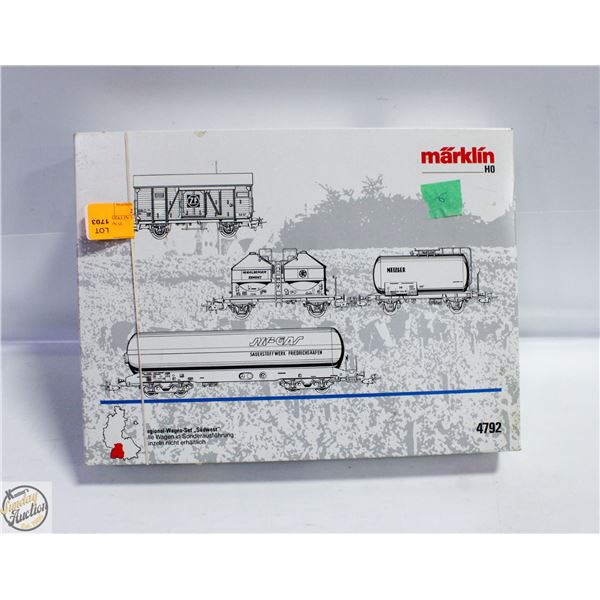 (6) MARKLIN TRAIN SET HO ORIGINAL