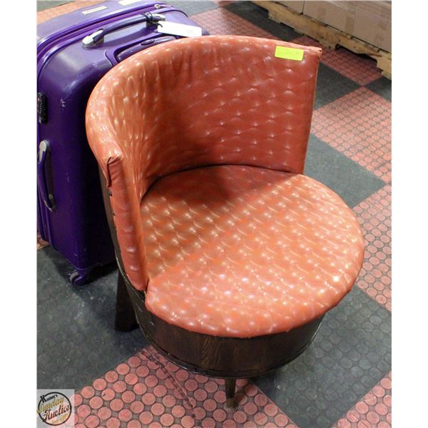 VINTAGE BARREL CHAIR WITH STORAGE