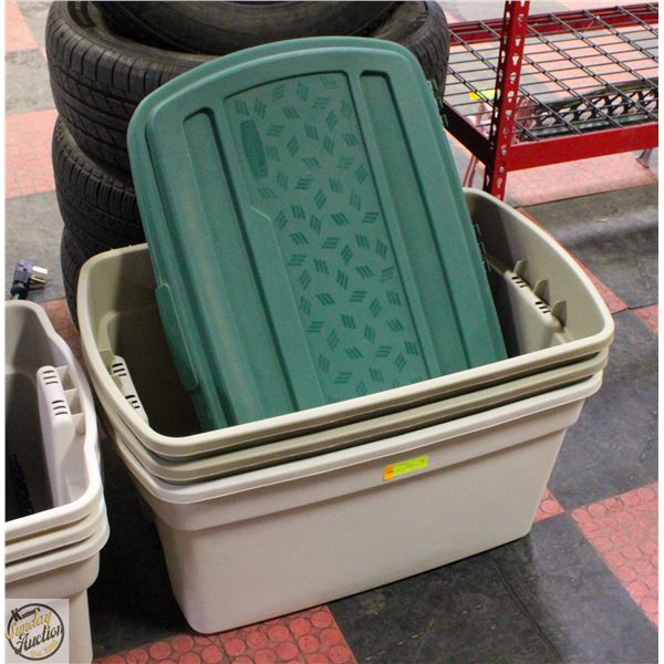 3 LARGE RUBBERMAID WITH HINGED LIDS