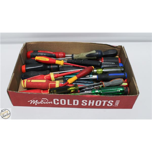 FLAT OF ASSORTED HAND TOOLS