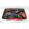 Image 1 : FLAT OF ASSORTED HAND TOOLS