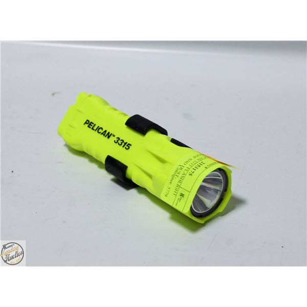 NEW PELICAN 3315 FLASHLIGHT WATERPROOF AND DUST-
