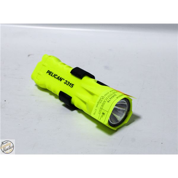 NEW PELICAN 3315 FLASHLIGHT WATERPROOF AND DUST-