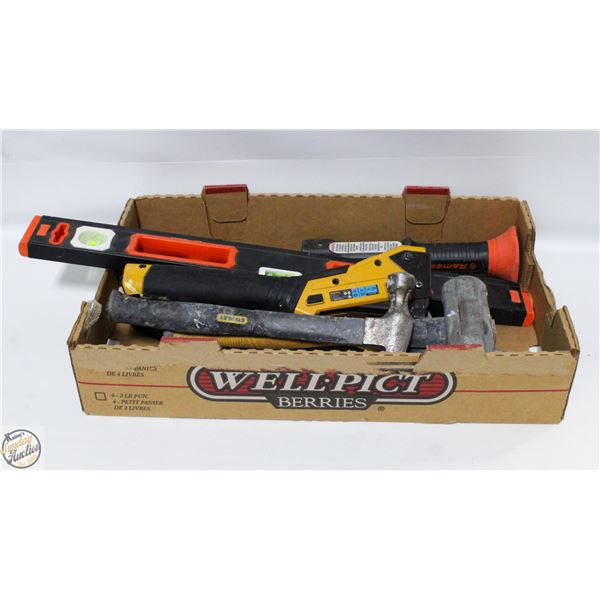 FLAT OF TOOLS INCLUDES FASTENER AND MORE