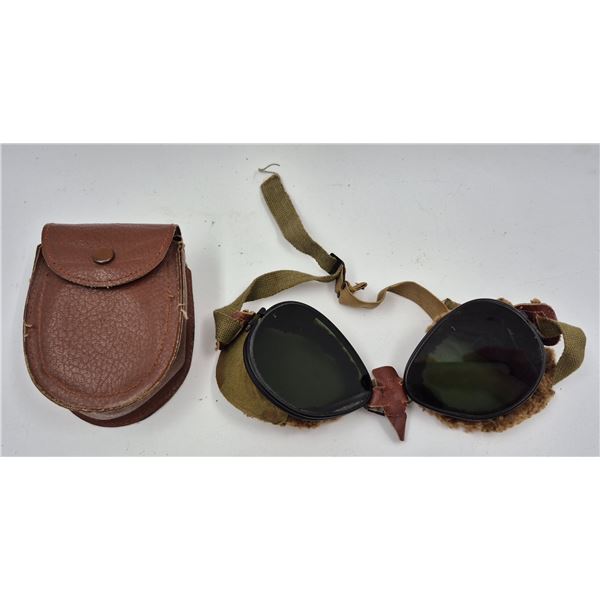 Vintage Green Lense Motorcycle Glasses With Case