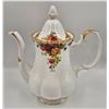 Image 1 : Vintage Royal Albert Old Country Roses Teapot