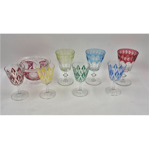 8x Vintage Coloured Glassware: Wine Cups & Candy Bowl