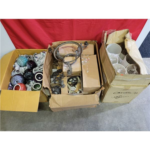 Lot of Assorted Lighting Parts & Fixtures