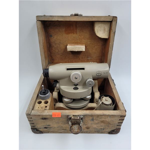 Vintage Theis Niv V Optical Leveling Device With Case
