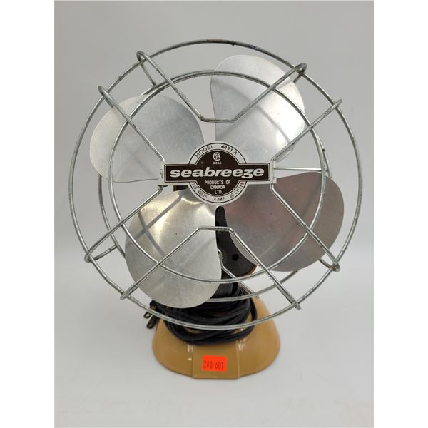 Vintage Seabreeze Model 6171-A Table Top Fan