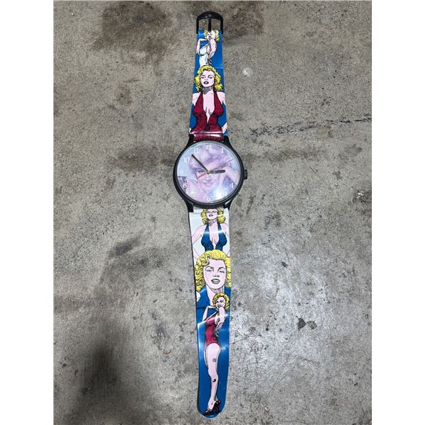 Vintage Lutong Marilyn Monroe Themed Oversized Wall Hanging Wrist Watch
