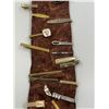 Image 3 : Vintage Tie With Assorted Tie Clips