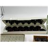 Image 5 : Assorted Vintage Sewing Accessories: