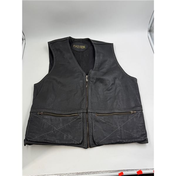 Danier Leather Vest Size L