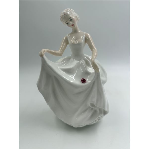 Vintage Royal Doulton Figurine "Tracy"