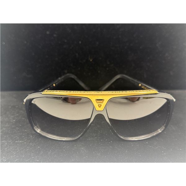 Authentic Louis Vuitton Sunglasses Model Z0350W
