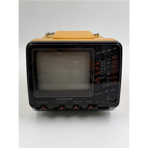 Vintage Lloyd's Table Top Television (TV) L207A