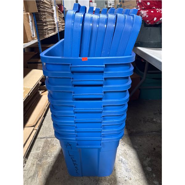 Lot Of Rubbermaid Bins