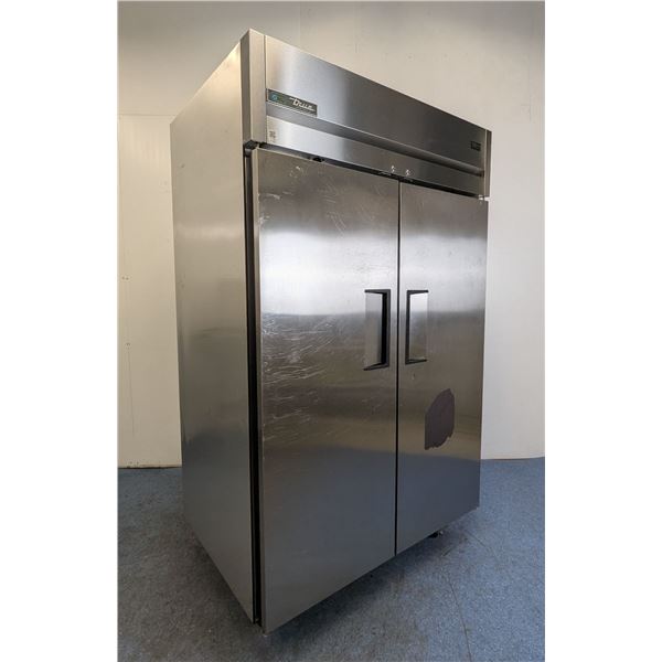 True TG2R-2S-HC 51" Double Door Stainless Cooler - 1245/R3FL