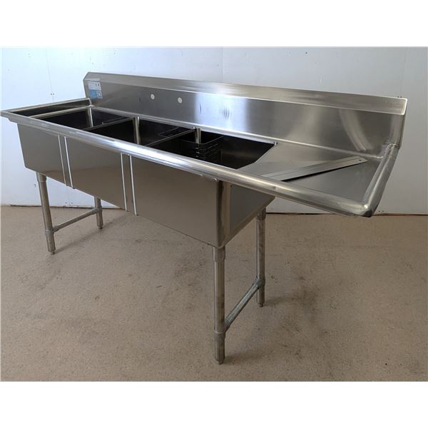Thorinox 18" x 18" x 11" Tub Sink W/Right Drain Board - DX82/R1FL