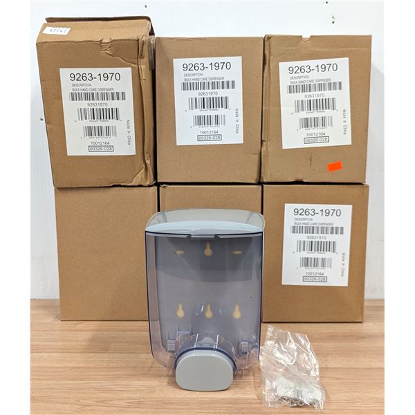Manual Bulk Refillable Dispensers - Lot 6 - AA18/EC7