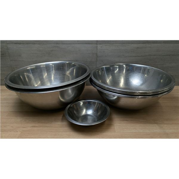 Various Sizes of Stainless Bowls - Lot of 10pcs - K2/PC1