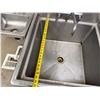 Image 5 : Metal Freestanding Sink w/ Faucet 28" x 27" x 18" (sink depth)