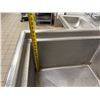 Image 7 : Metal Freestanding Sink w/ Faucet 28" x 27" x 18" (sink depth)