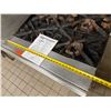 Image 9 : Vulcan 4-Burner Heavy Duty Gas Range on Metal Table 36" x 34"