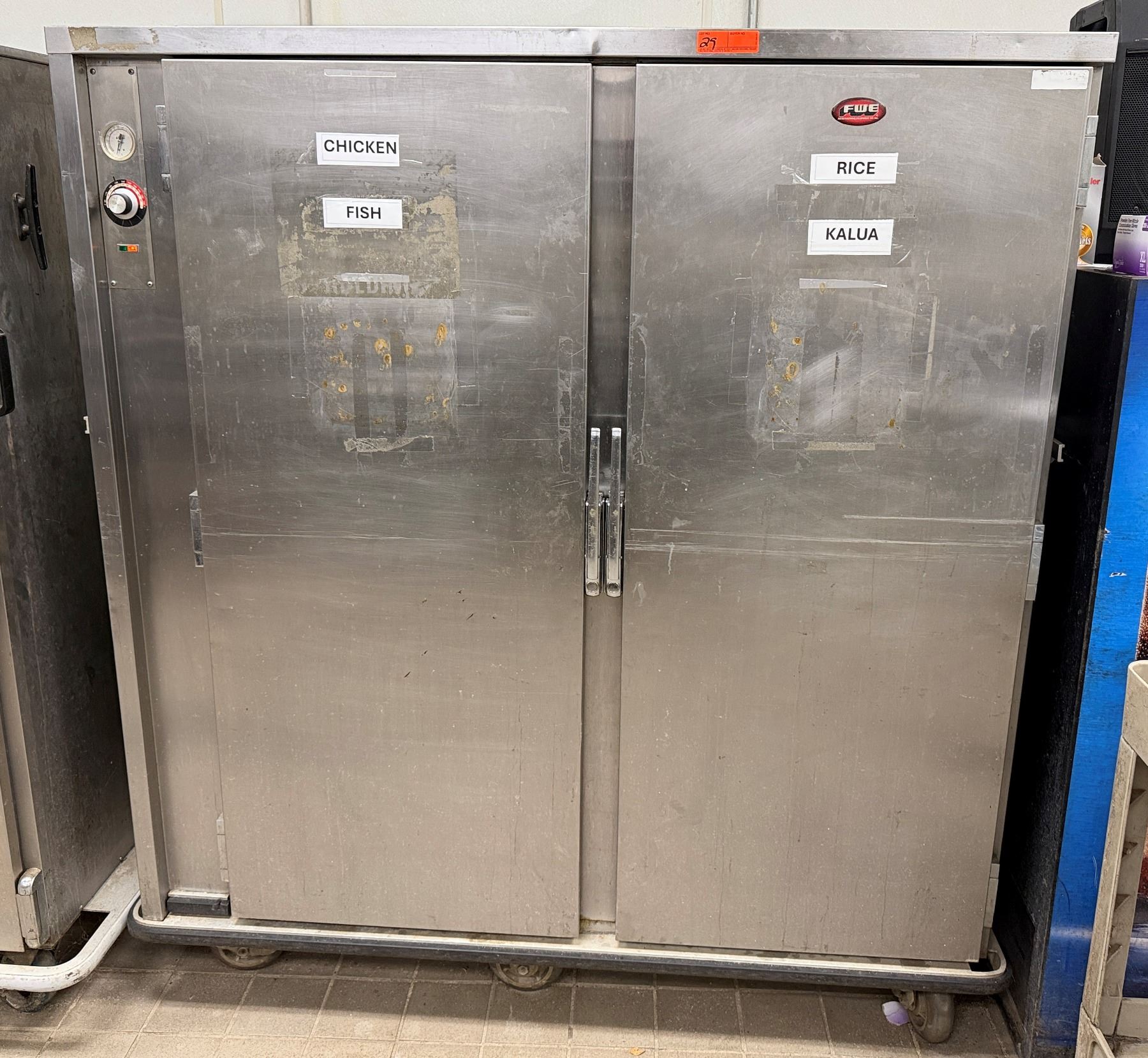 Fwe FWE Food Warming Equipment 2-Door Heated Banquet Cabinet 60