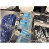 Image 10 : Multiple Short Sleeve Chef Jackets, Bib Aprons, etc