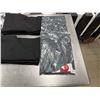 Image 2 : Multiple Short Sleeve Chef Jackets, Bib Aprons, etc