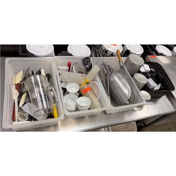 Multiple Kitchen Essentials: Pitchers, Ice Scoops, Bowls, Utensils, etc