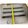 Image 4 : Plastic Dunnage Rack for Off-Floor Storage 22"W