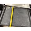 Image 8 : Rubbermaid Mobile Utility Cart w/ 2 Undershelves 29.5" x 18" x 34"H
