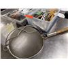 Image 5 : Multiple Kitchen Essentials: Strainer, Utensils, Plastic Containers, etc