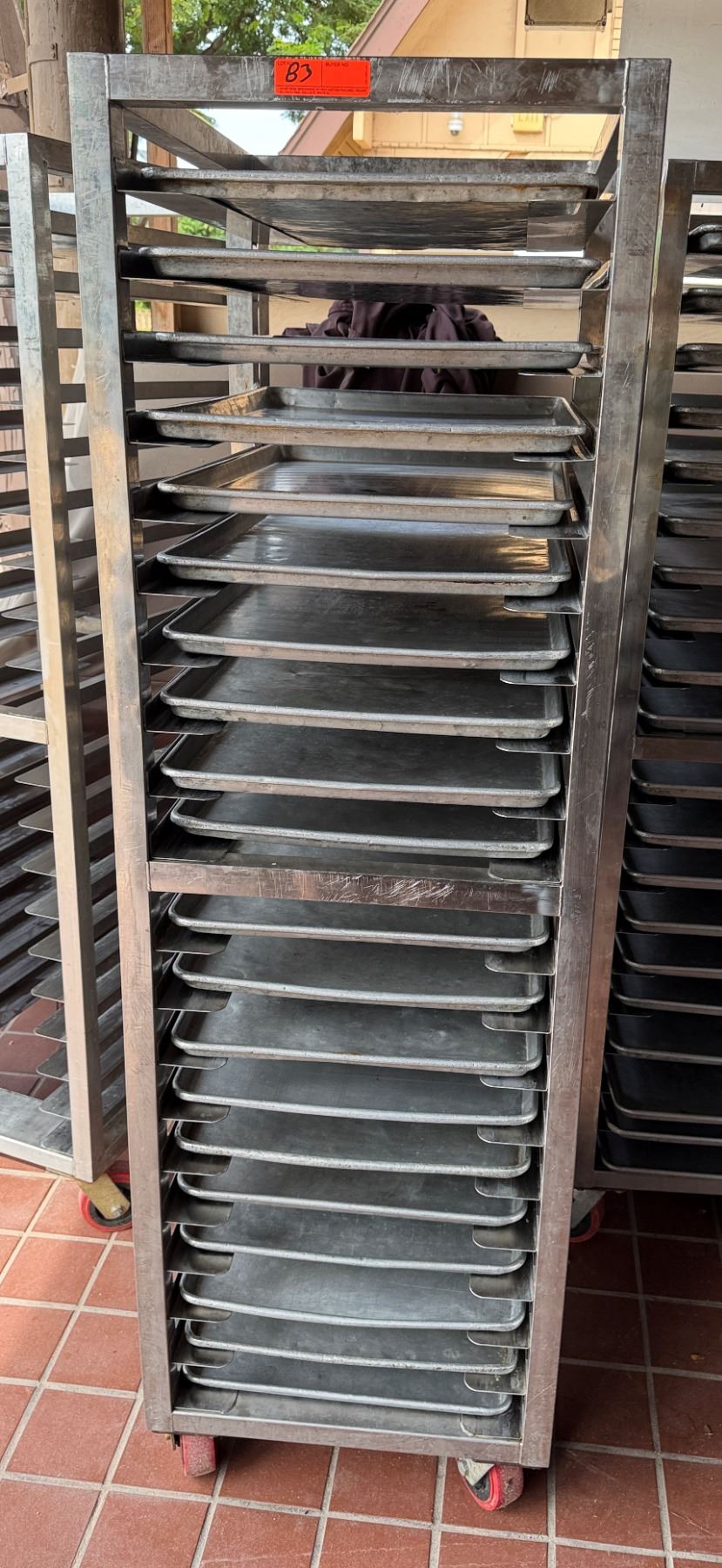 Metal Mobile Pan Cooling Rack 21
