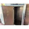Image 5 : Carter-Hoffmann Double Door Mobile Refrigerated Cabinet