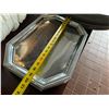 Image 6 : Multiple Round & Metal Trays w/ White Plastic Measuring Buckets