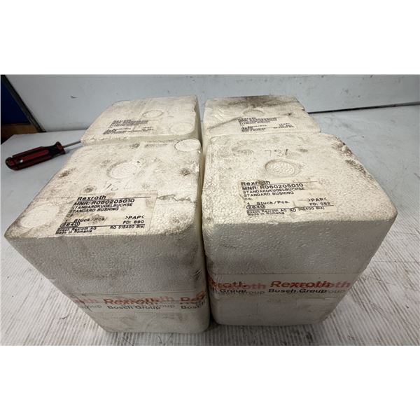 (4) Rexroth #R060205010 Linear Bushings