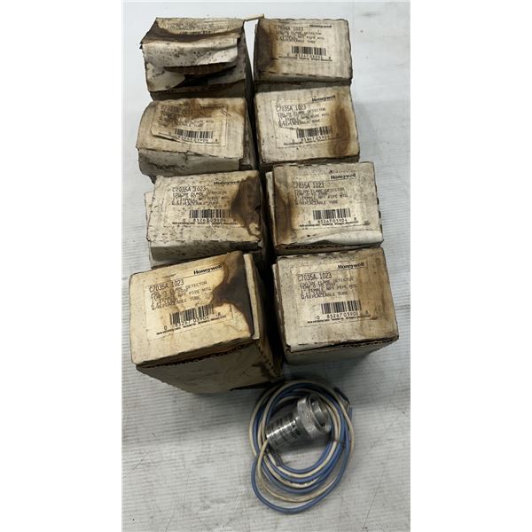 Lot of (9) Honeywell #C7035A 1023 U.V. Sensors
