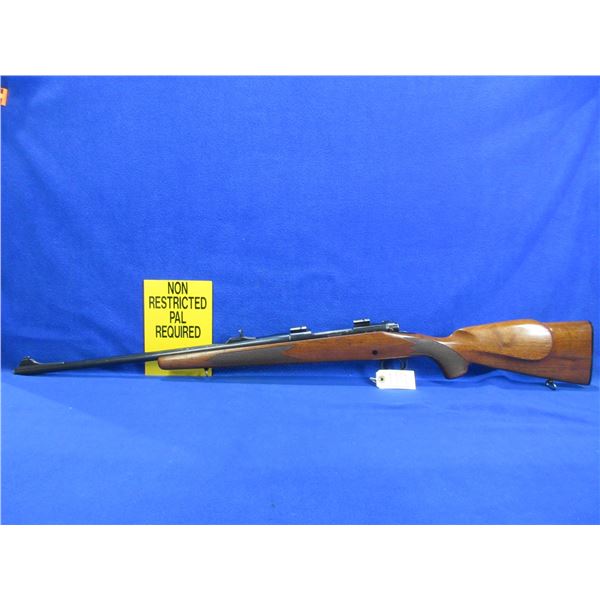 Non-Restricted - Winchester Model 70 XTR in 30-06 Sprg