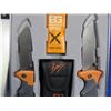 Image 2 : NEW - Gerber Survival Bear Grylls 2 Knife Set with Sheath in Collector Tin